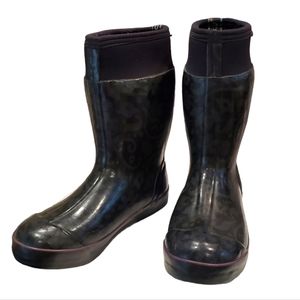Womens BOG taylor corsage neoprene/rubber rain boot size 7